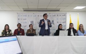 Fortalecer la salud pública, el trabajo en territorios e integrar la red de servicios pública y privada: prioridades del Sector Salud en Bogotá