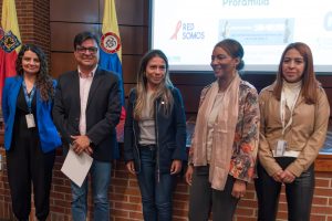Red pública y privada recibe reconocimiento por su compromiso con la reducción de la mortalidad materna