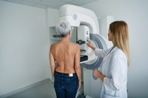 Capital Salud busca a 240 mil mujeres para la realización de mamografías y citologías