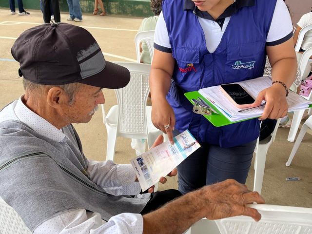 Capital Salud brindó atención integral a los habitantes de la Comuna Cinco de Villavicencio