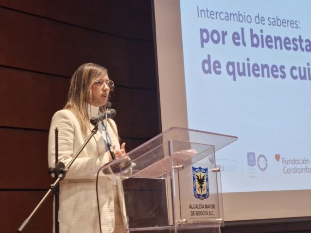 Unidos por el bienestar de quienes cuidan: Bogotá vivió una jornada de reconocimiento y fortalecimiento comunitario