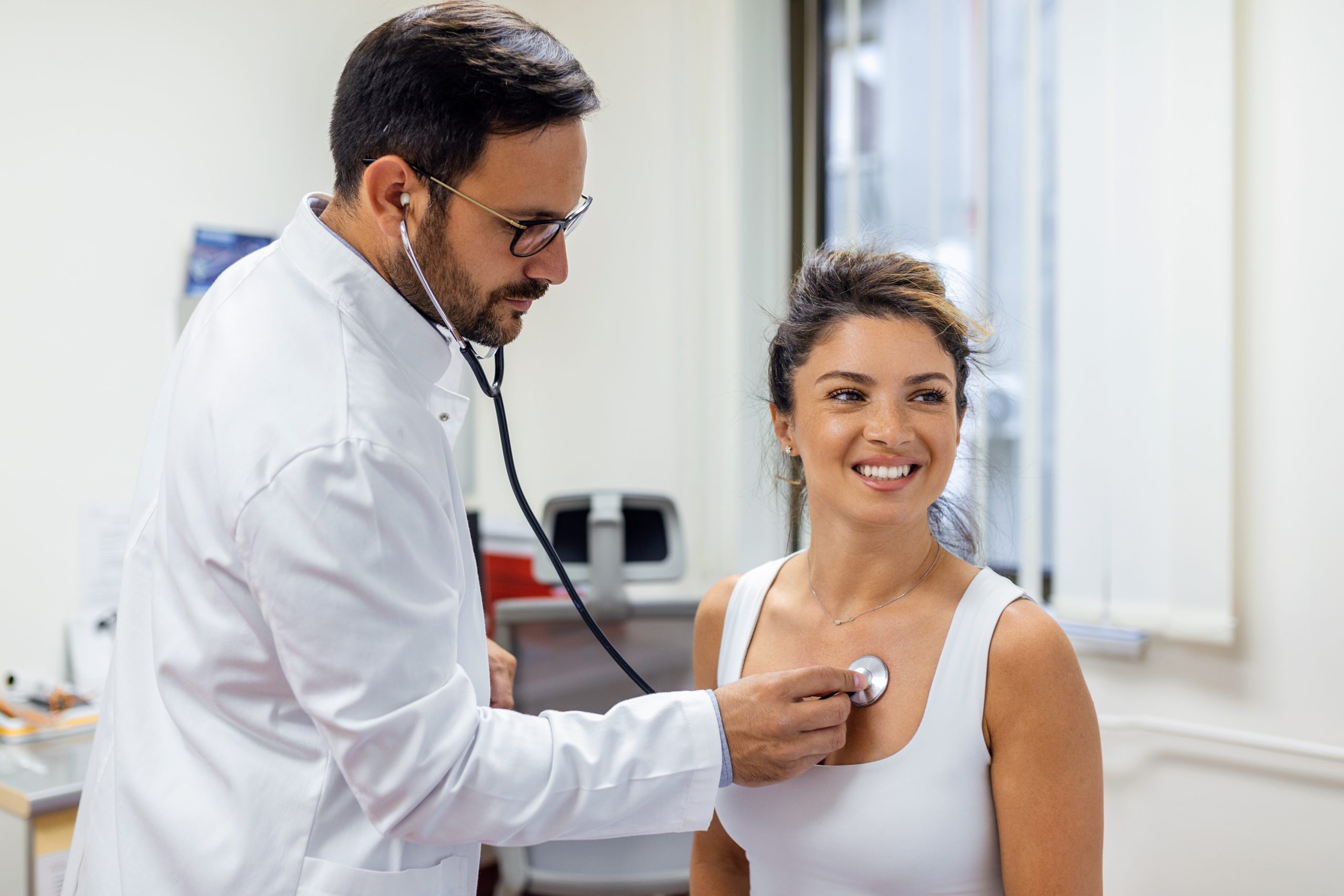 Consulta medica de mujer